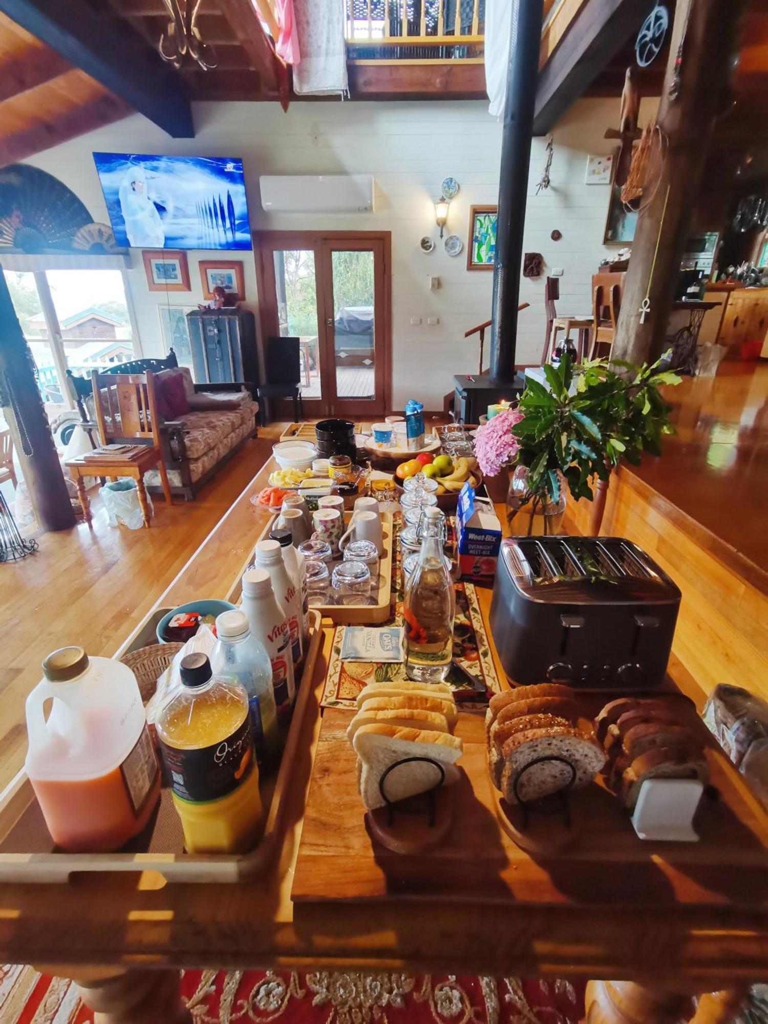 The Goat And Goose Bed & Breakfast Lakes Entrance Exterior photo