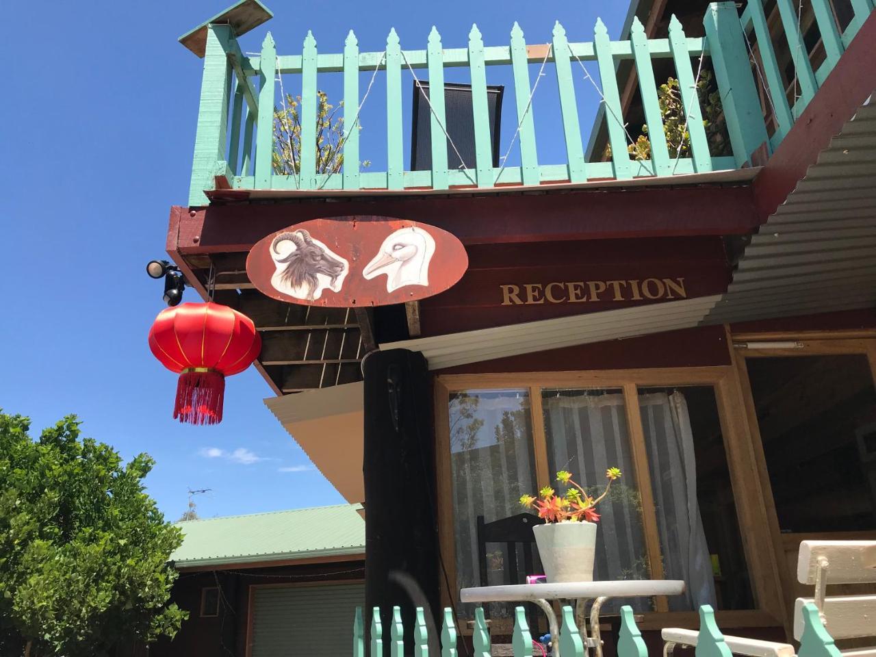 The Goat And Goose Bed & Breakfast Lakes Entrance Exterior photo